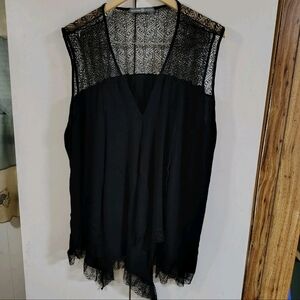 Elegant Sleeveless Black Lace Women's Blouse